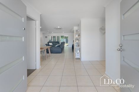 Property photo of 40 Starboard Circuit Shoal Point QLD 4750