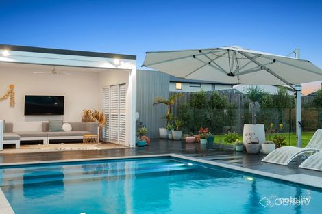 Property photo of 12 Derby Parade Bonbeach VIC 3196