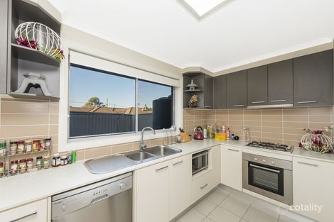 Property photo of 6/83-85 Tharwa Road Queanbeyan West NSW 2620
