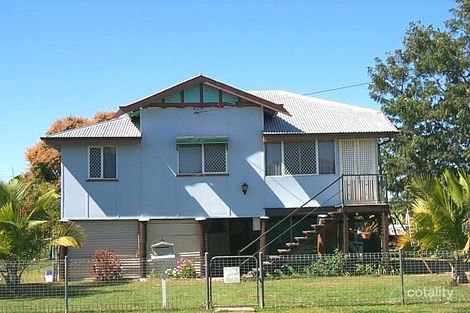 26 Thackeray St, Park Avenue, QLD 4701