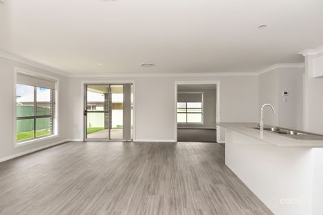 Property photo of 2 Fraser Drive Eglinton NSW 2795