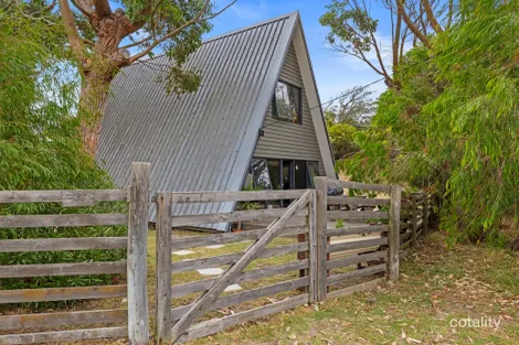 29 Ennisvale Ave, Sandy Point, VIC 3959