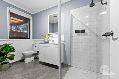 Property photo of 1/2 George Street Somerville VIC 3912