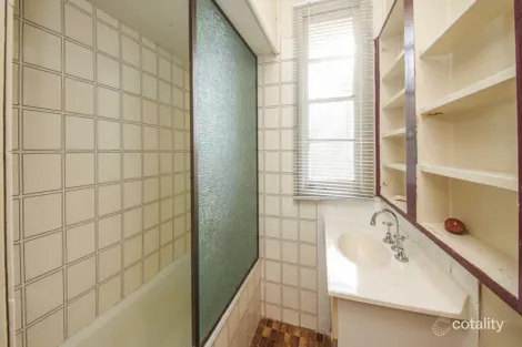 Property photo of 385 Broadwater Road Mansfield QLD 4122