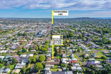 718 Ruthven St, South Toowoomba, QLD 4350