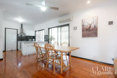 Property photo of 35 Yarula Close Karana Downs QLD 4306