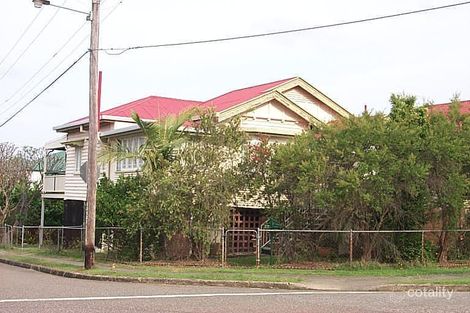 27 Crawford Ave, Stafford, QLD 4053