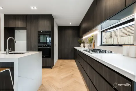 Property photo of 57 Parkmore Road Bentleigh East VIC 3165