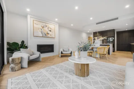 Property photo of 57 Parkmore Road Bentleigh East VIC 3165