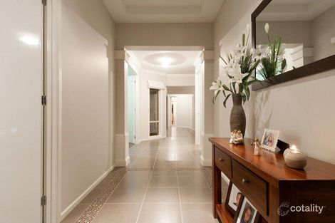 Property photo of 29 Tudor Drive Mooroolbark VIC 3138