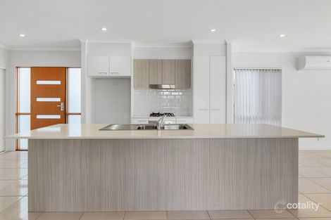 Property photo of 31 Coralie Avenue Wynnum West QLD 4178