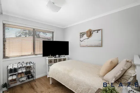 Property photo of 3/4 Amiens Close Bossley Park NSW 2176