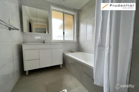 Property photo of 4 Harthouse Road Ambarvale NSW 2560