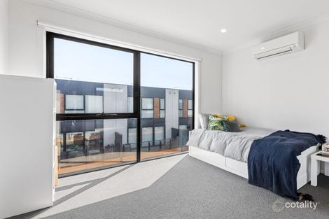 Property photo of 19 Bruford Road Port Melbourne VIC 3207