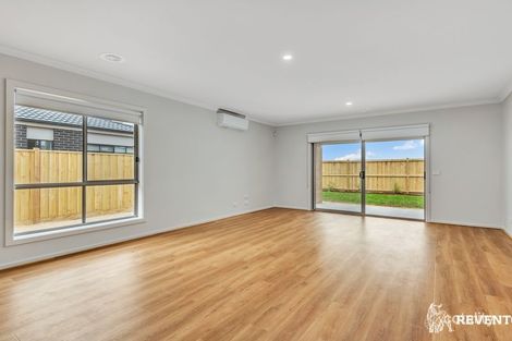 Property photo of 83 Grevillea Drive Mount Duneed VIC 3217