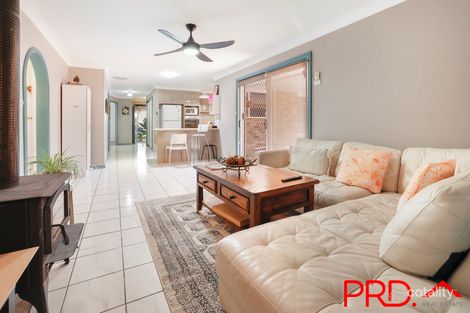 Property photo of 3 Yaraan Place Hillvue NSW 2340
