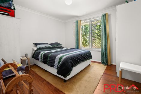 Property photo of 3 Yaraan Place Hillvue NSW 2340