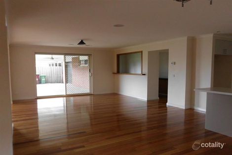Property photo of 40 Ebony Street Cranbourne VIC 3977
