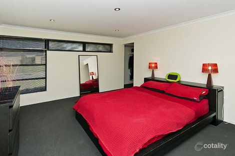 Property photo of 9 Blarney Place Canning Vale WA 6155