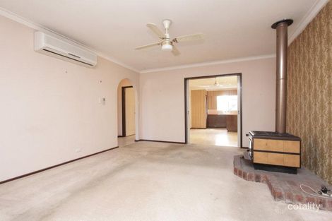 Property photo of 4 Kulindi Crescent Wanneroo WA 6065