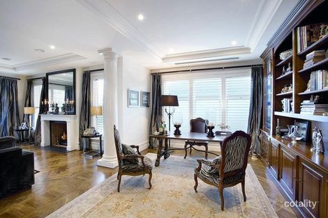 Property photo of 2/3 Chastleton Avenue Toorak VIC 3142