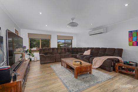 Property photo of 19 Cascade Street Raceview QLD 4305