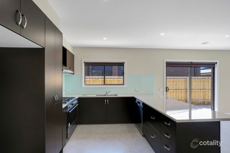 Property photo of 14 Kailash Road Werribee VIC 3030