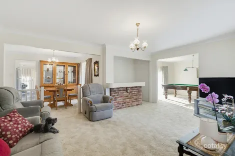 Property photo of 4 Melaleuca Place Bomaderry NSW 2541