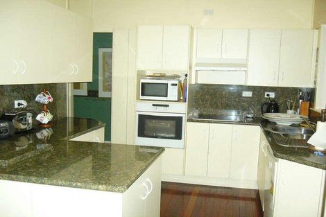 Property photo of 11 Melbourne Street West Rockhampton QLD 4700