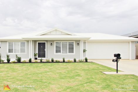 Property photo of 20 Jimberoo Loop Gobbagombalin NSW 2650
