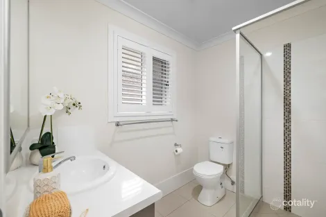 Property photo of 30 Riley Peter Place Cleveland QLD 4163