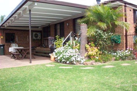 Property photo of 255 Copperfield Drive Rosemeadow NSW 2560