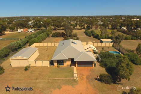 3 Roding Ct, Deepdale, WA 6532