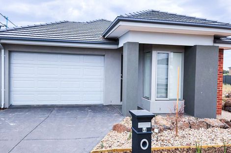 46 Adelong Bvd, Cobblebank, VIC 3338