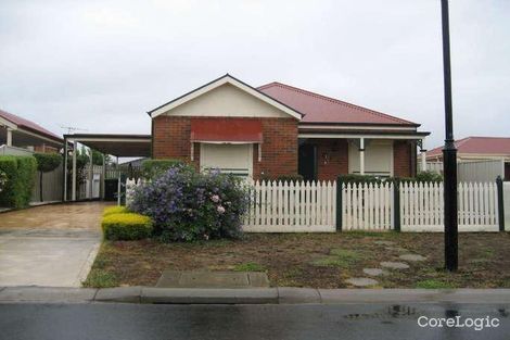 Property photo of 19 Castlemaine Way Caroline Springs VIC 3023