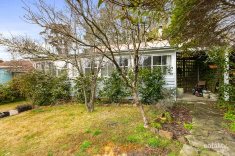 Property photo of 1 Irvine Avenue Blackheath NSW 2785