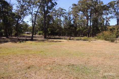 12 Inala Rd, Glenmaggie, VIC 3858