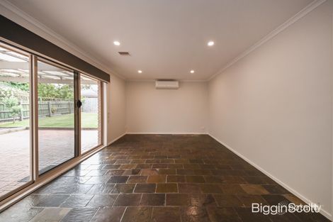 Property photo of 8 Jackie Close Rowville VIC 3178
