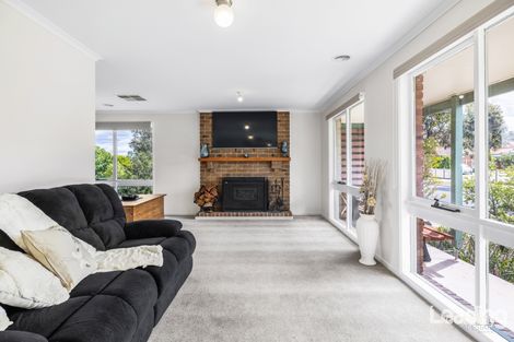 Property photo of 1 Crawford Way Sunbury VIC 3429