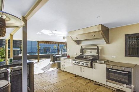 Property photo of 2 Ferguson Close West Gosford NSW 2250