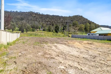 Property photo of 13 Ivatt Street McKellars Park NSW 2790