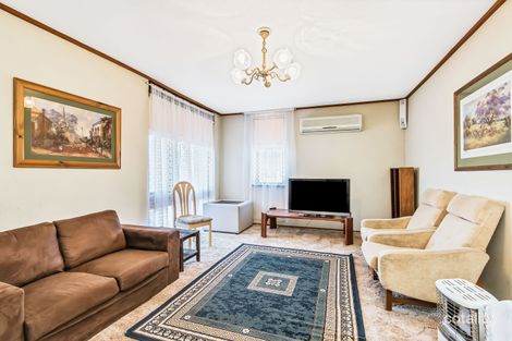 Property photo of 19 Heard Way Glendalough WA 6016