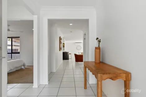 Property photo of 1 Freshwater Drive Berrinba QLD 4117