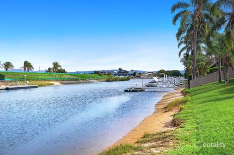 Property photo of 10 Peter Blondell Drive Mermaid Waters QLD 4218