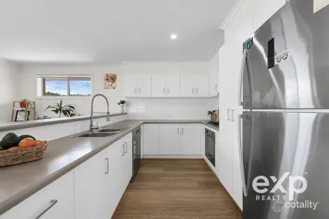 Property photo of 1 Mia Street Modbury North SA 5092