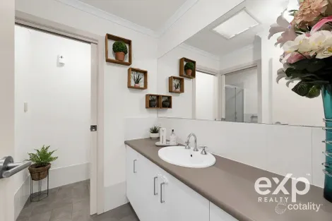 Property photo of 1 Mia Street Modbury North SA 5092