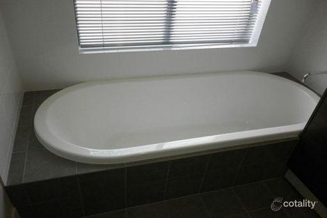 Property photo of 8 Ponderosa Road Aubin Grove WA 6164