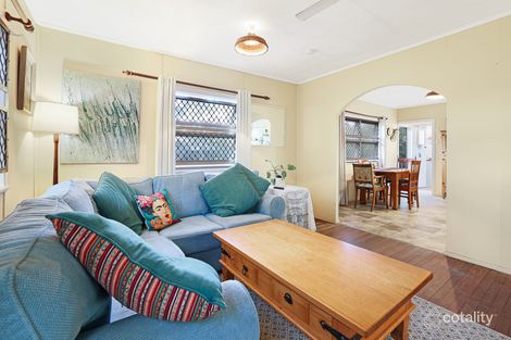 Property photo of 35 Moncrieff Street Walkervale QLD 4670