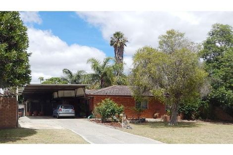 Property photo of 25 Coachwood Way Maddington WA 6109