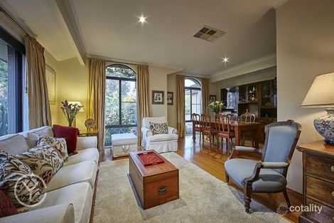 Property photo of 9 Edwards Green Floreat WA 6014